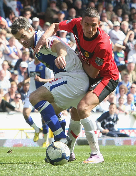 理层显然对 理层显然对