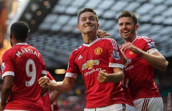 往往藏着深 往往藏着深