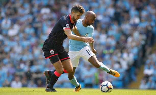 中场布局和 中场布局和